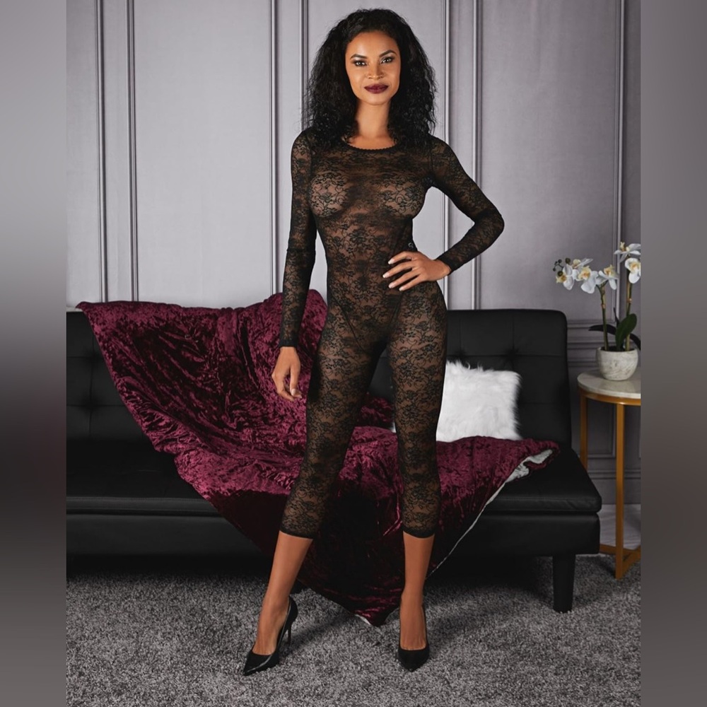 NIB LoveMoi Women's Estelle Long Sleeve Stretch Lace Capri Catsuit XL - Picture 5 of 14